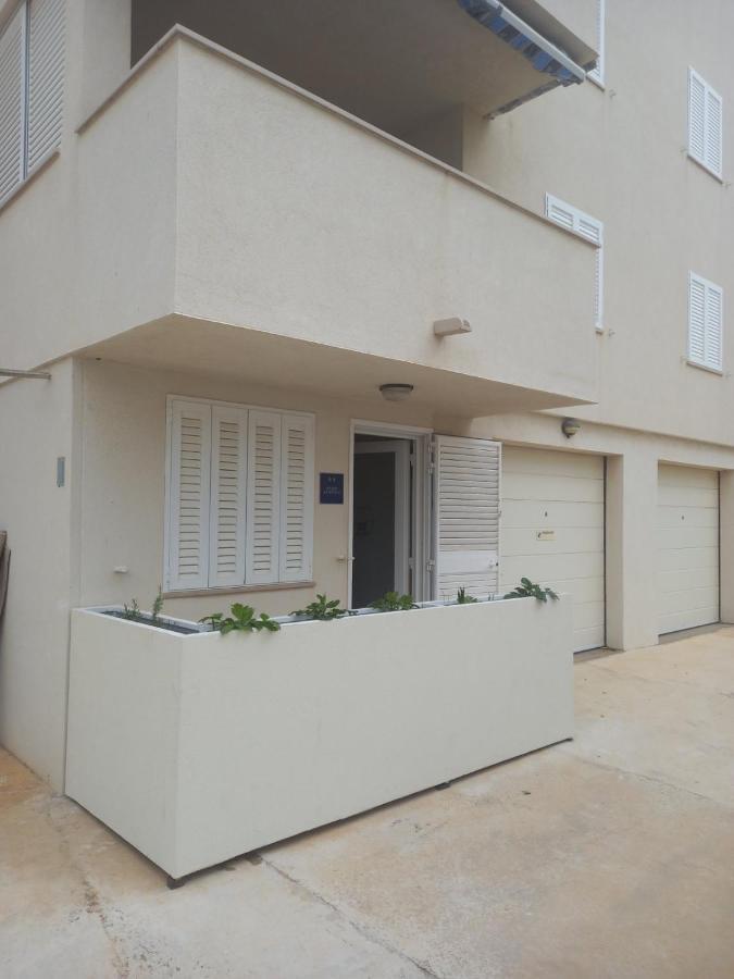 Studio Apartman Kiara بول المظهر الخارجي الصورة